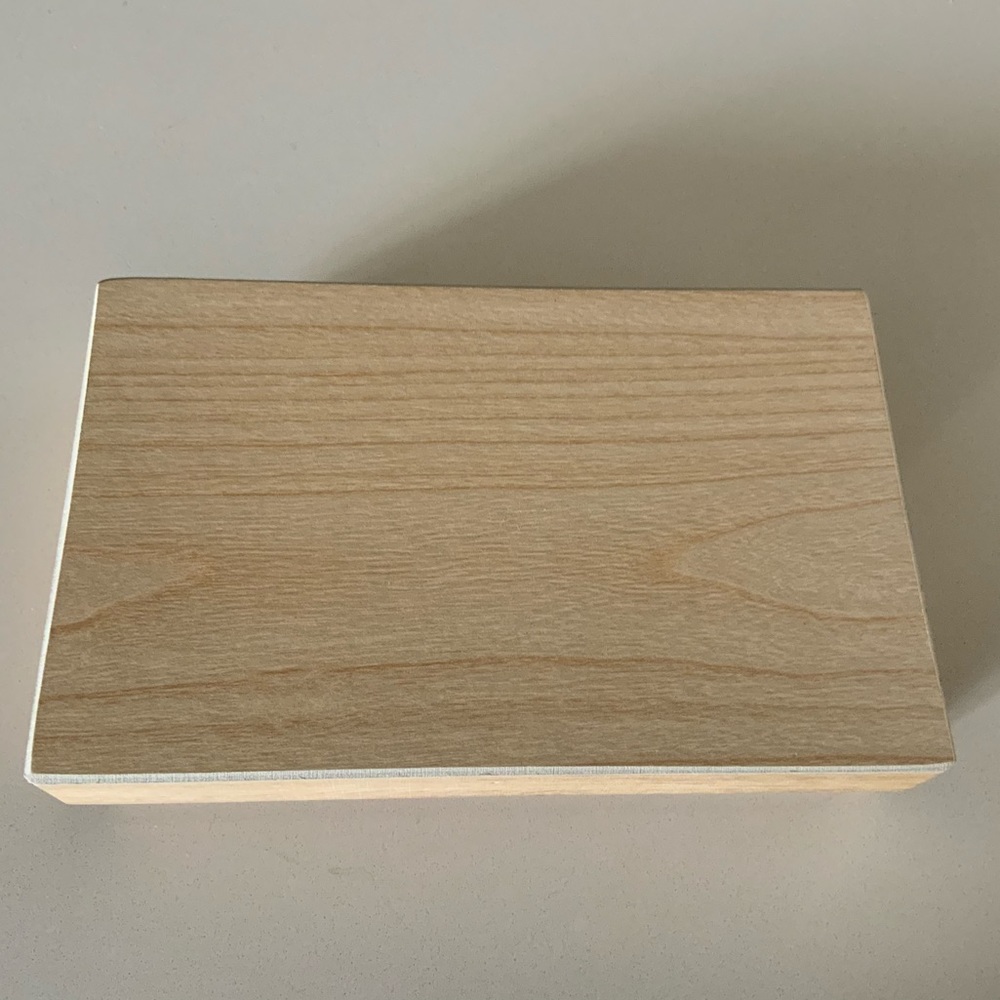 AVON - Little Keepsake Box - Picture 4 of 13